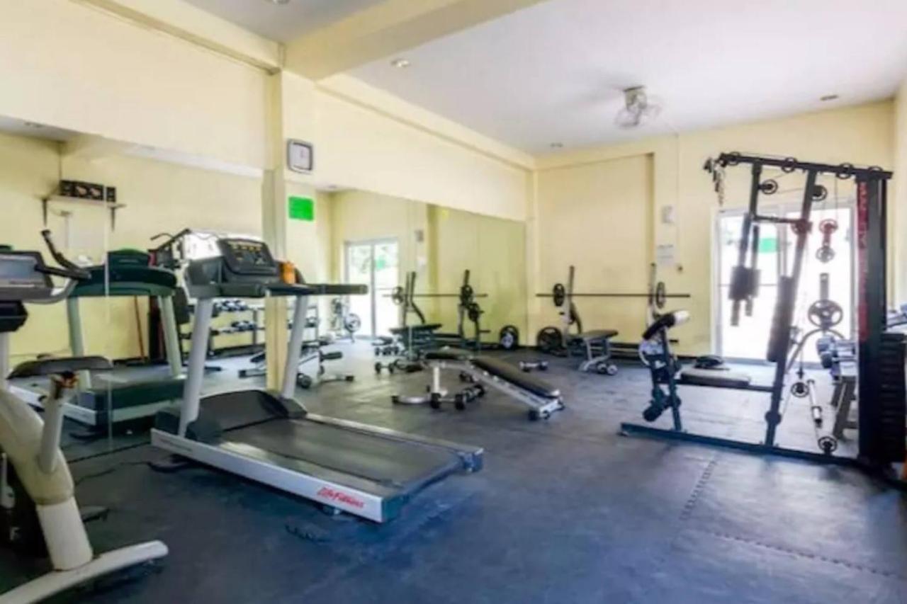 Chateau Elysee A3 Near Airport Wifi Kitchen Paranaque City ภายนอก รูปภาพ